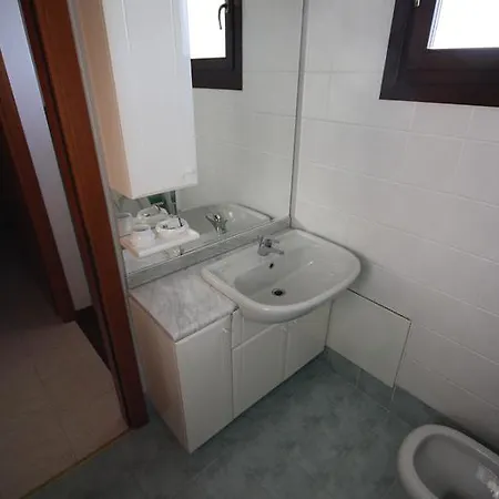 Lia Apartment *